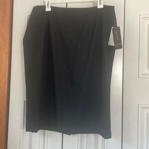 Jones New York Skirt, Size 16W, Alloy Heather color, new with tags.